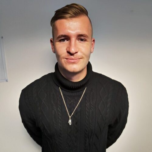 Master Effective Interpersonal Communication: Boost Your Skills, Build Stronger Relationships